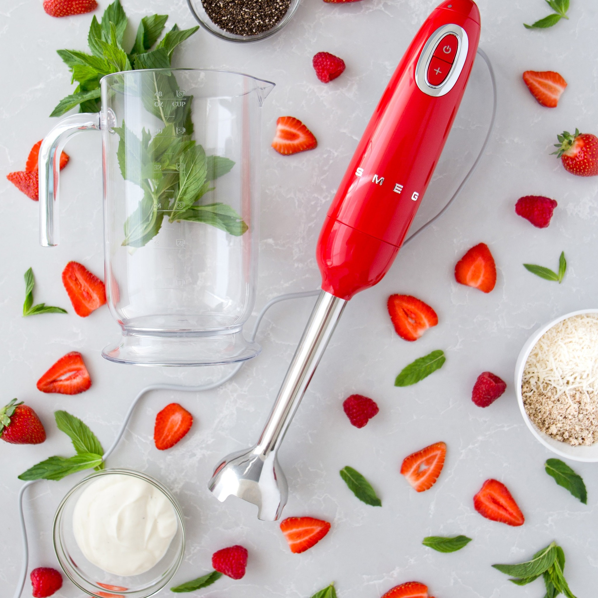 Bộ máy xay cầm tay Smeg HBF03RDEU màu đỏ