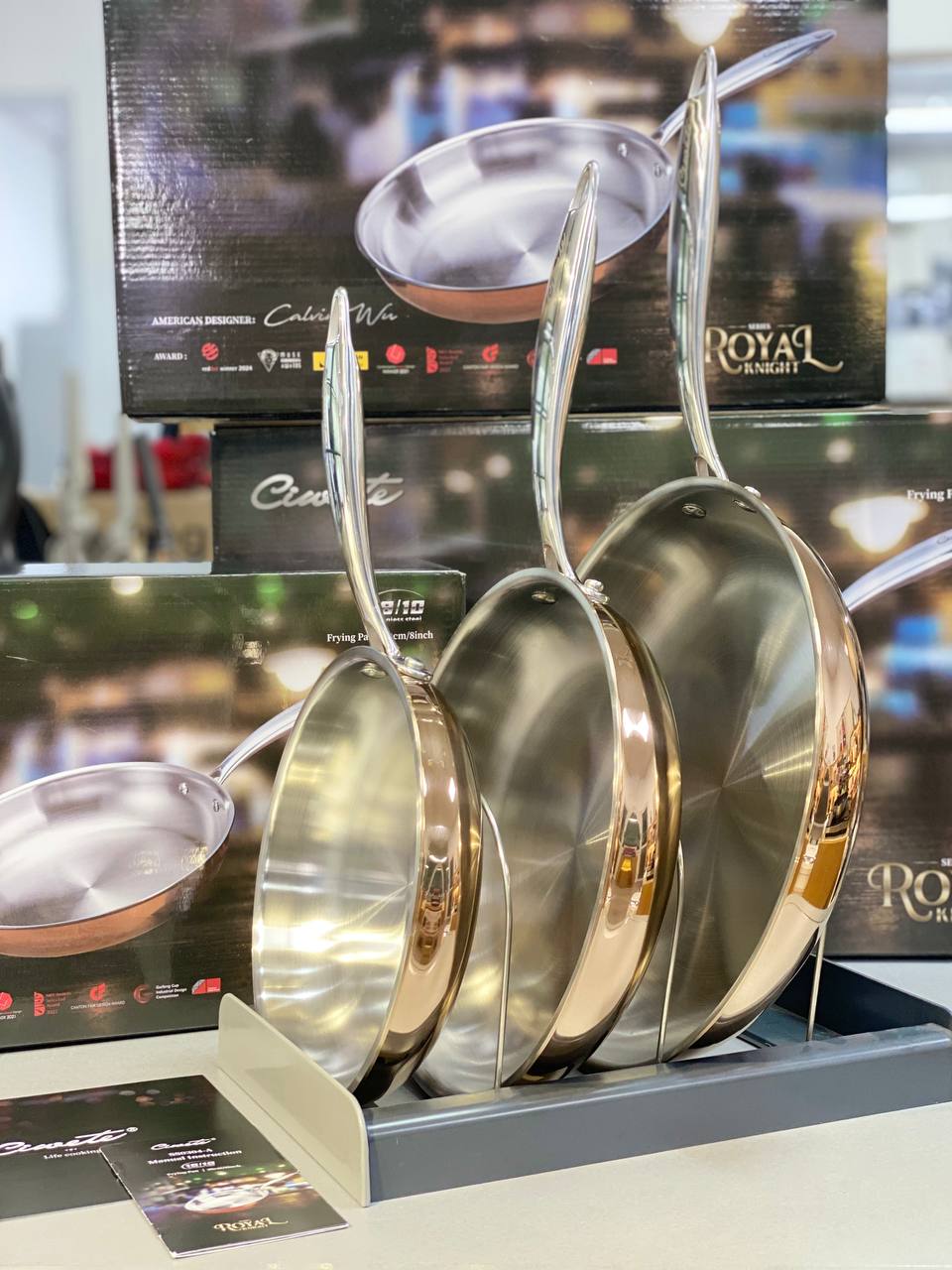 Chảo inox Ciwete series Royal Knight màu vàng đồng 24cm