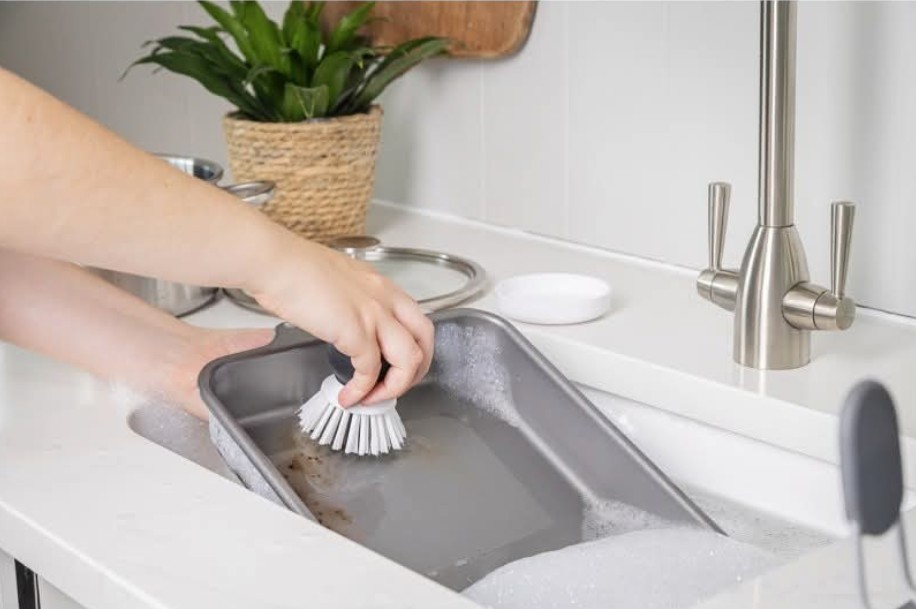 Dụng cụ cọ rửa nồi chảo KitchenAid KEG195OSBA