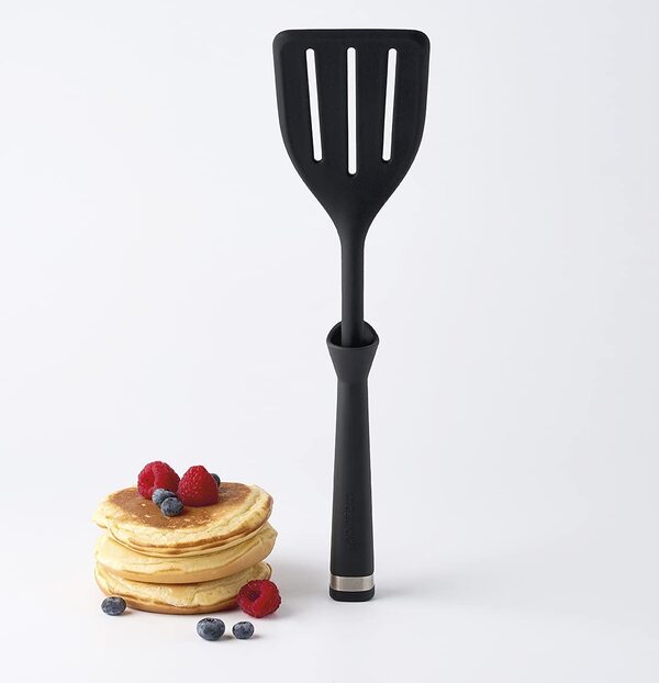 Mastrad - Xẻng có rãnh màu đen 30cm - F10800