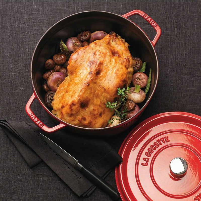 Staub - Nồi tròn màu đỏ cherry - 24cm (3.8L)