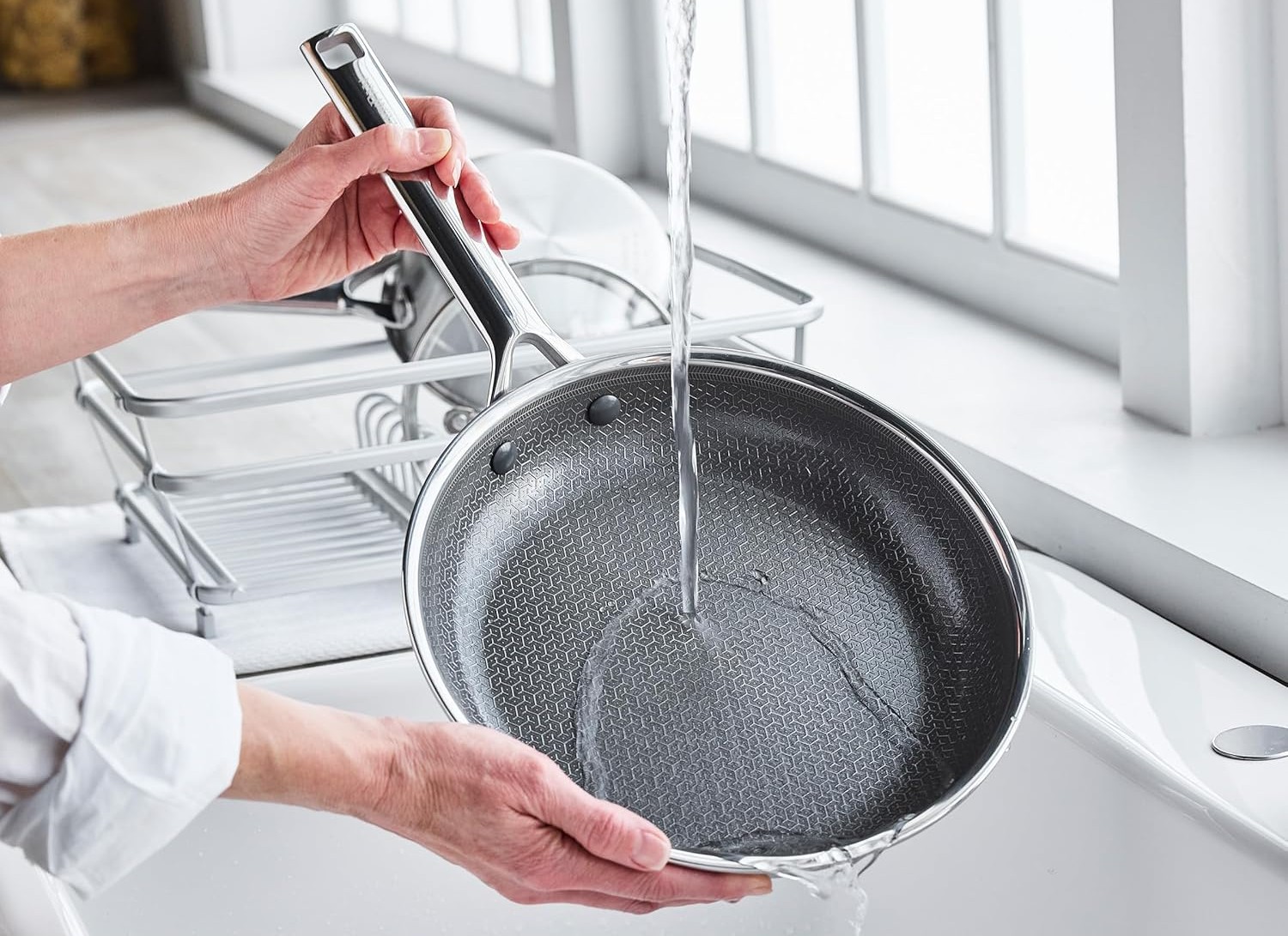 Chảo chống dính Greenpan Apex tổ ong CC010627 20cm