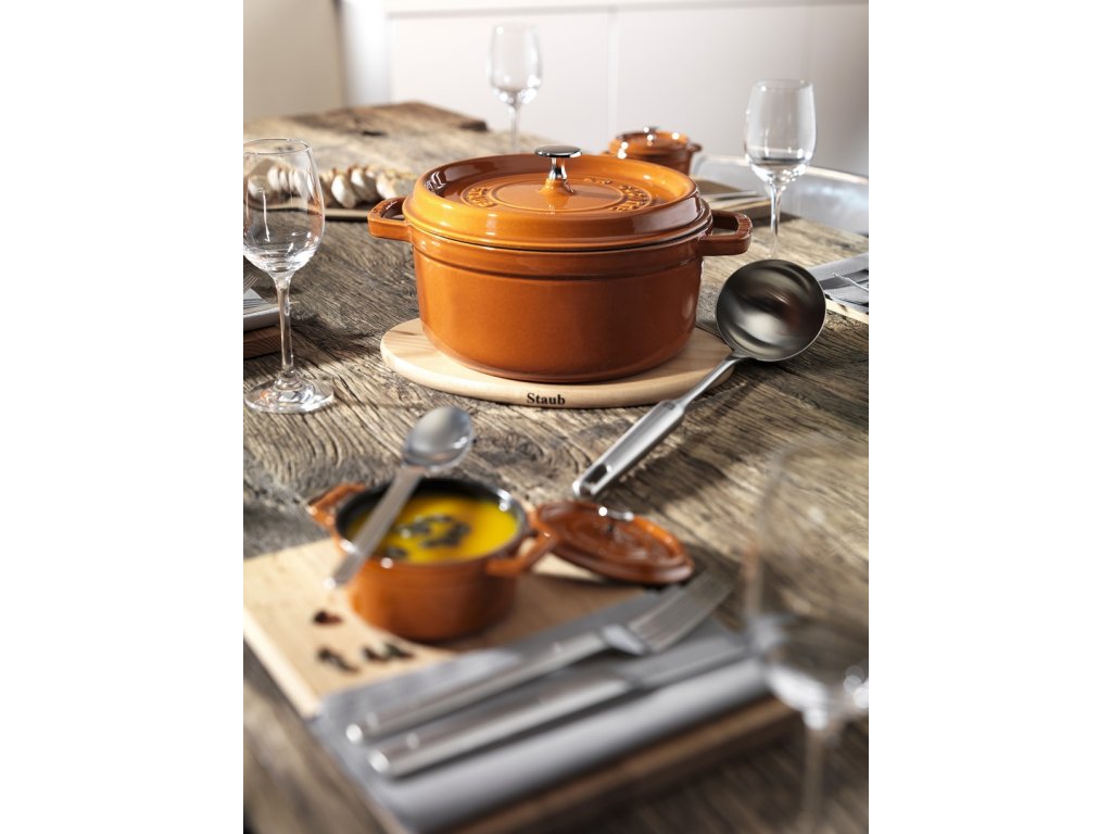 Staub - Nồi tròn màu vàng 18cm (1.7L)