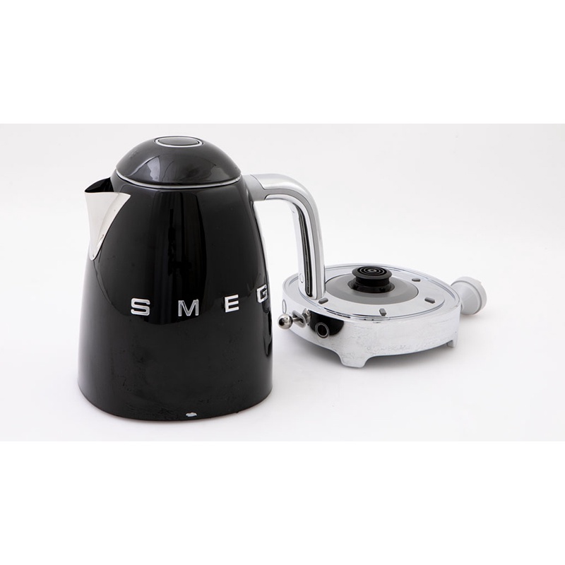 Ấm siêu tốc SMEG KLF04BLEU Màu đen - có điều chỉnh Nhiệt độ