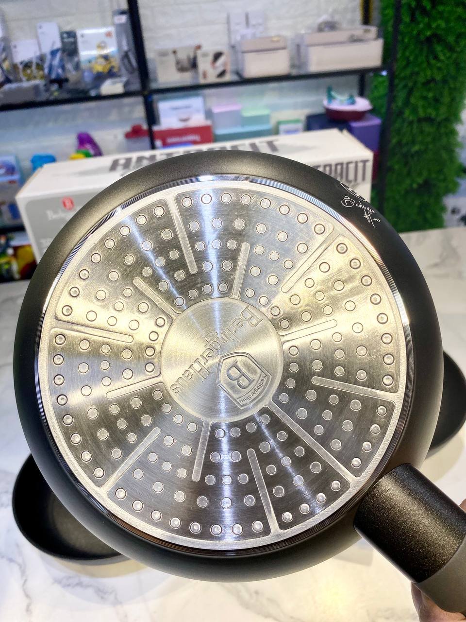 Bộ 3 chảo Berlinger Haus BH/7095N 3pcs Frypan Set 20 - 24 - 28cm màu đen -  Black Rose Collection