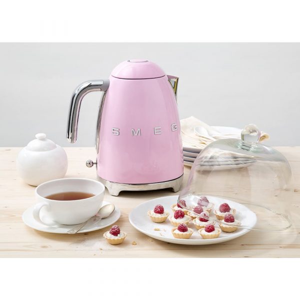 Ấm siêu tốc SMEG KLF03PKEU (màu hồng)
