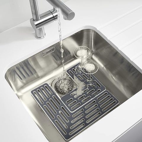 Set 2 tấm lót bồn rửa bảo vệ ly thủy tinh Joseph Joseph Saver (Grey)