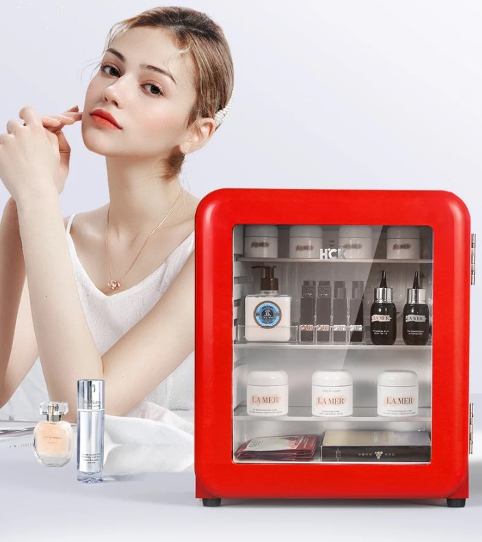 Tủ lạnh đựng mỹ phẩm & đồ uống HCK 48L màu đỏ có mặt kính