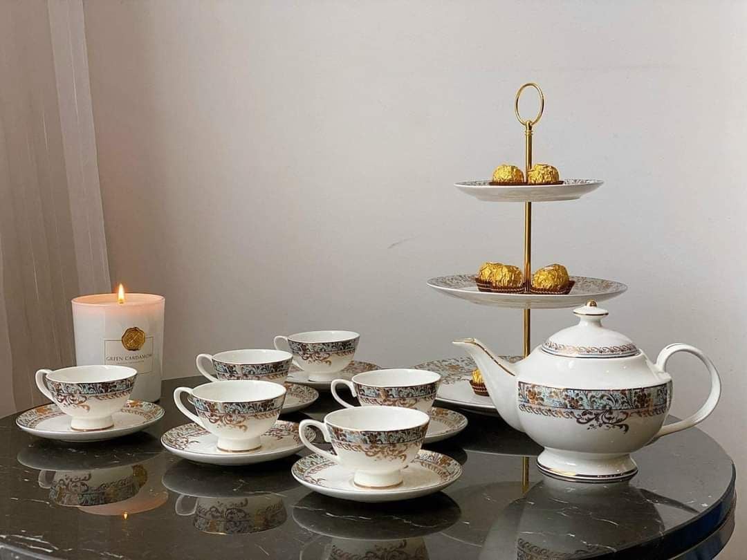 Bộ trà xanh ngọc dây vàng