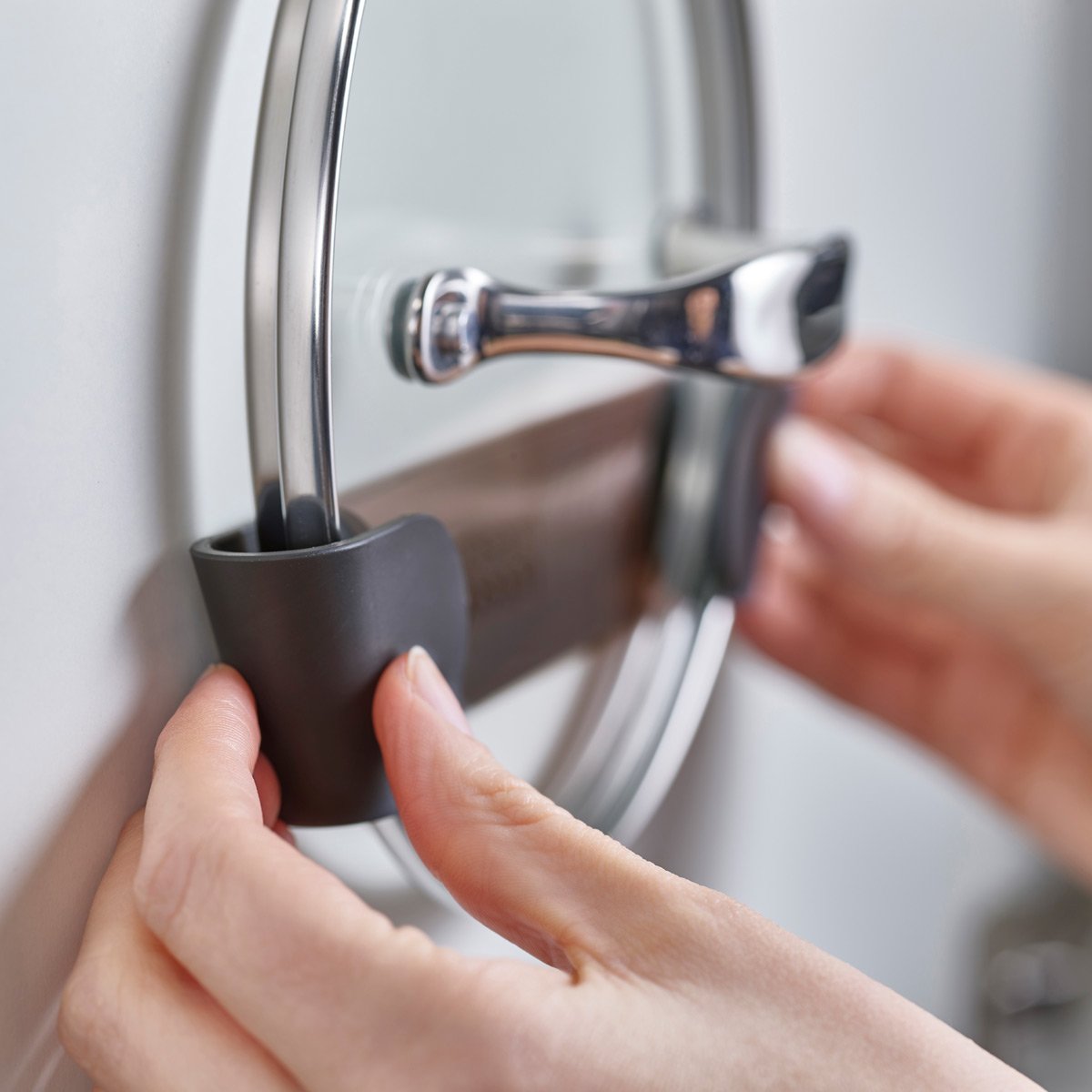 Giá treo vung Joseph Joseph pot lid holder set of 4 CupboardStore 85149 jsh jsh