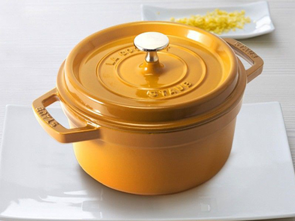 Staub - Nồi tròn màu vàng 18cm (1.7L)