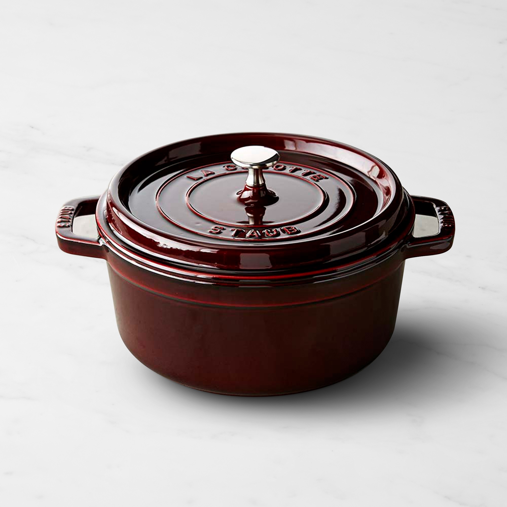 Staub - Nồi tròn màu đỏ lựu - 22cm (2.6L) (B)