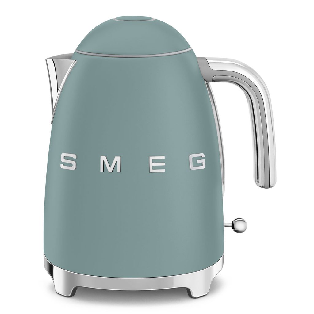 Ấm siêu tốc SMEG KLF03EGMEU Emerald Green- màu xanh ngọc ( không chỉnh nhiệt độ)