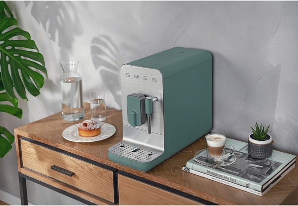 Máy pha cafe Espresso SMEG BCC02EGMEU - màu xanh ngọc