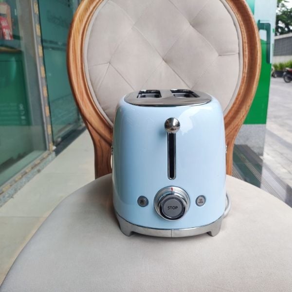 Máy nướng bánh mỳ SMEG TSF02PGEU màu xanh