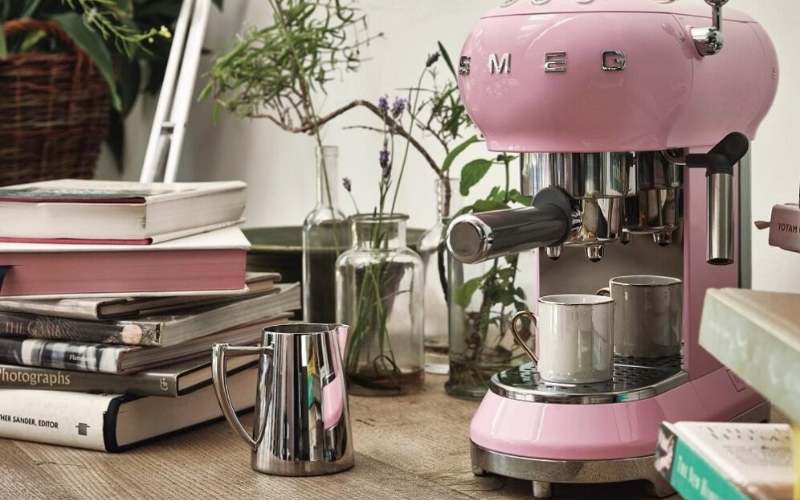 Máy pha cafe SMEG ECF01PKEU màu hồng
