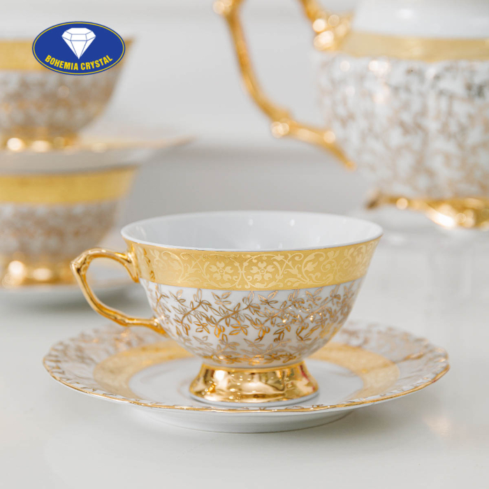 Bohemia - Bộ ấm trà sứ Tiệp mạ vàng LB011
