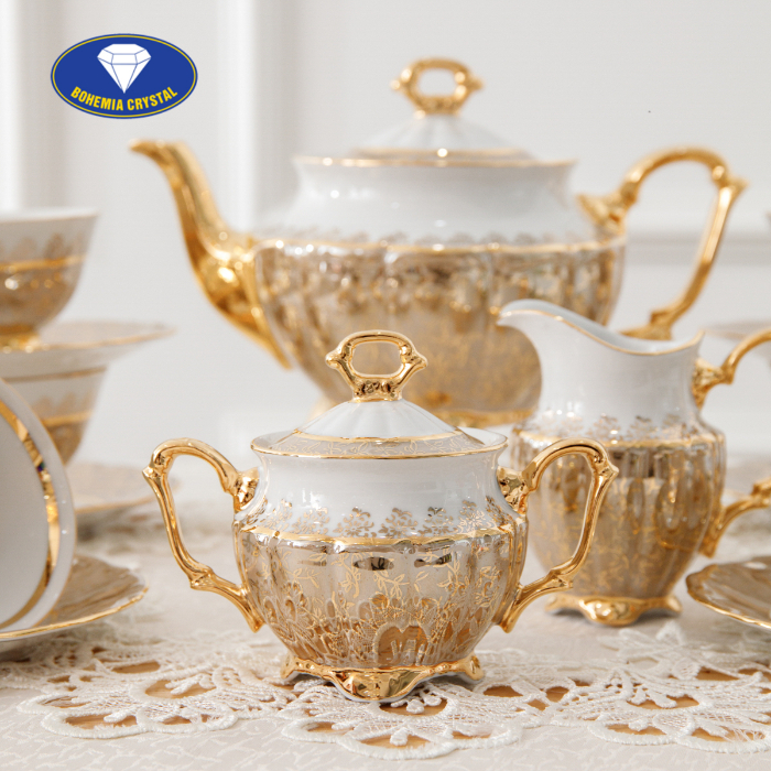 Bohemia - Bộ ấm trà sứ Tiệp mạ vàng LH011