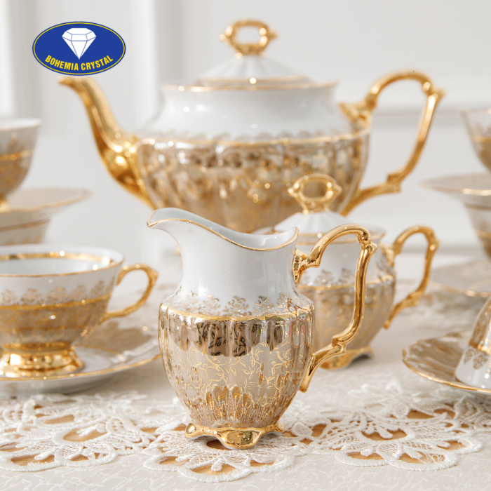 Bohemia - Bộ ấm trà sứ Tiệp mạ vàng LH011