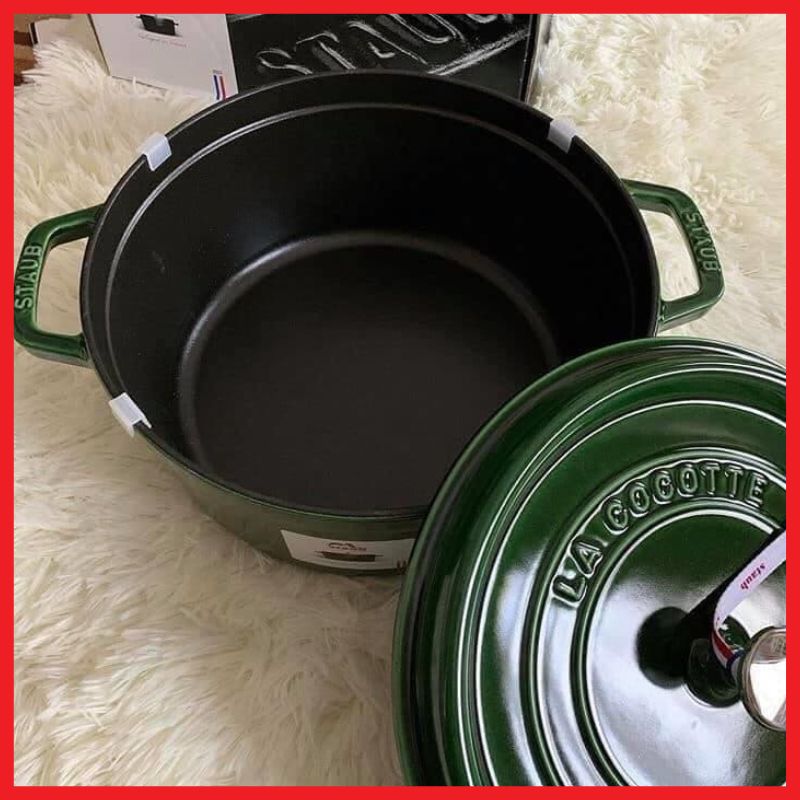 Staub - Nồi tròn màu xanh rêu - 20cm (2.2L) - 1102085