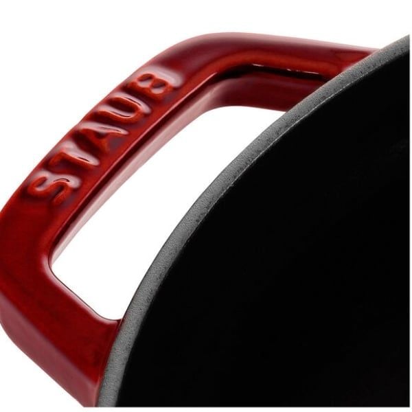 Staub - Nồi tròn màu đỏ lựu - 22cm (2.6L) (B)