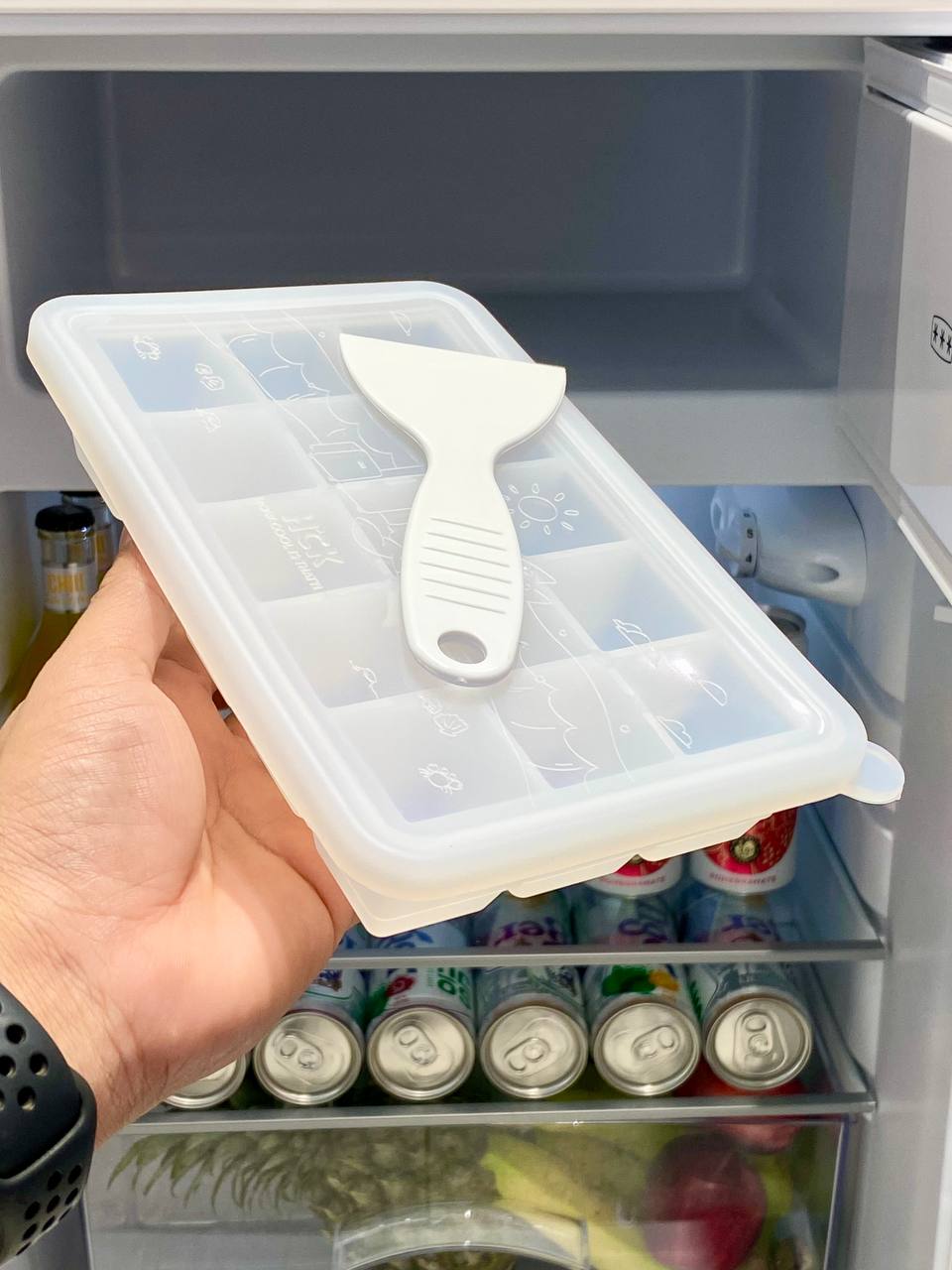 TỦ LẠNH MINI HCK LE PETIT PRINCE MÀU TRẮNG 107L BC-130RDA CÓ NGĂN ĐÔNG