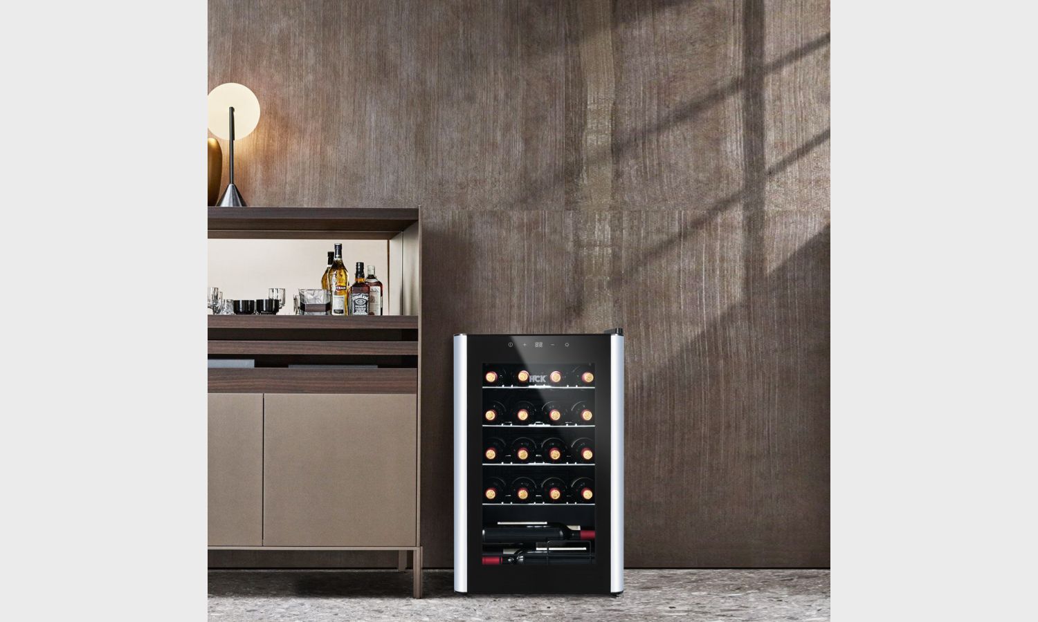 Tủ rượu HCK 70L SC-70-E màu đen mặt kính - 22 chai