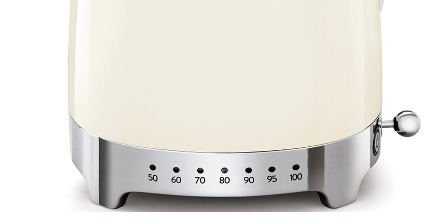 Ấm siêu tốc SMEG KLF04CREU (màu kem) - có điều chỉnh nhiệt độ