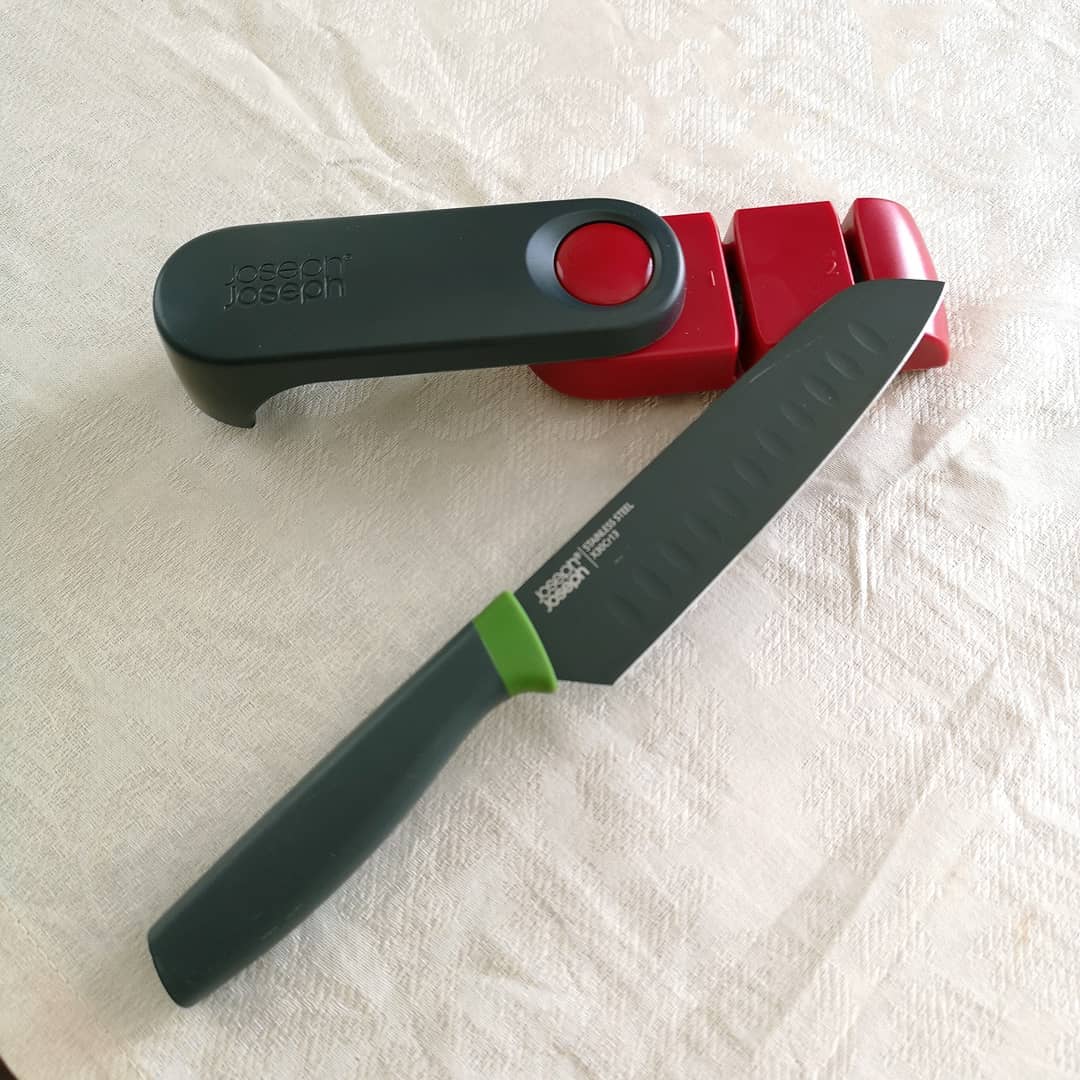 Dụng cụ mài dao Joseph Joseph JSH Rota