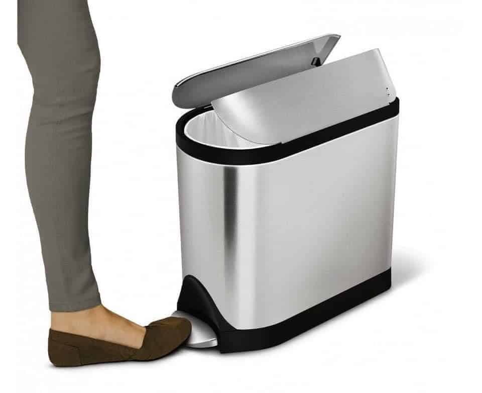 Thùng rác đạp chân nắp mở hình cánh bướm Simplehuman CW2058 18L màu inox