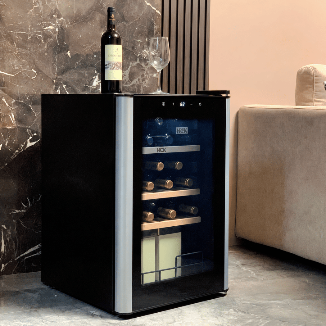 Tủ rượu HCK 70L màu đen mặt kính - 22 chai