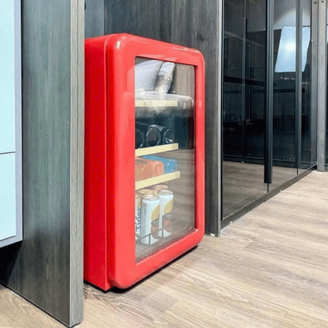 Tủ rượu HCK màu đỏ 22 chai có mặt kính (dung tích 70L)