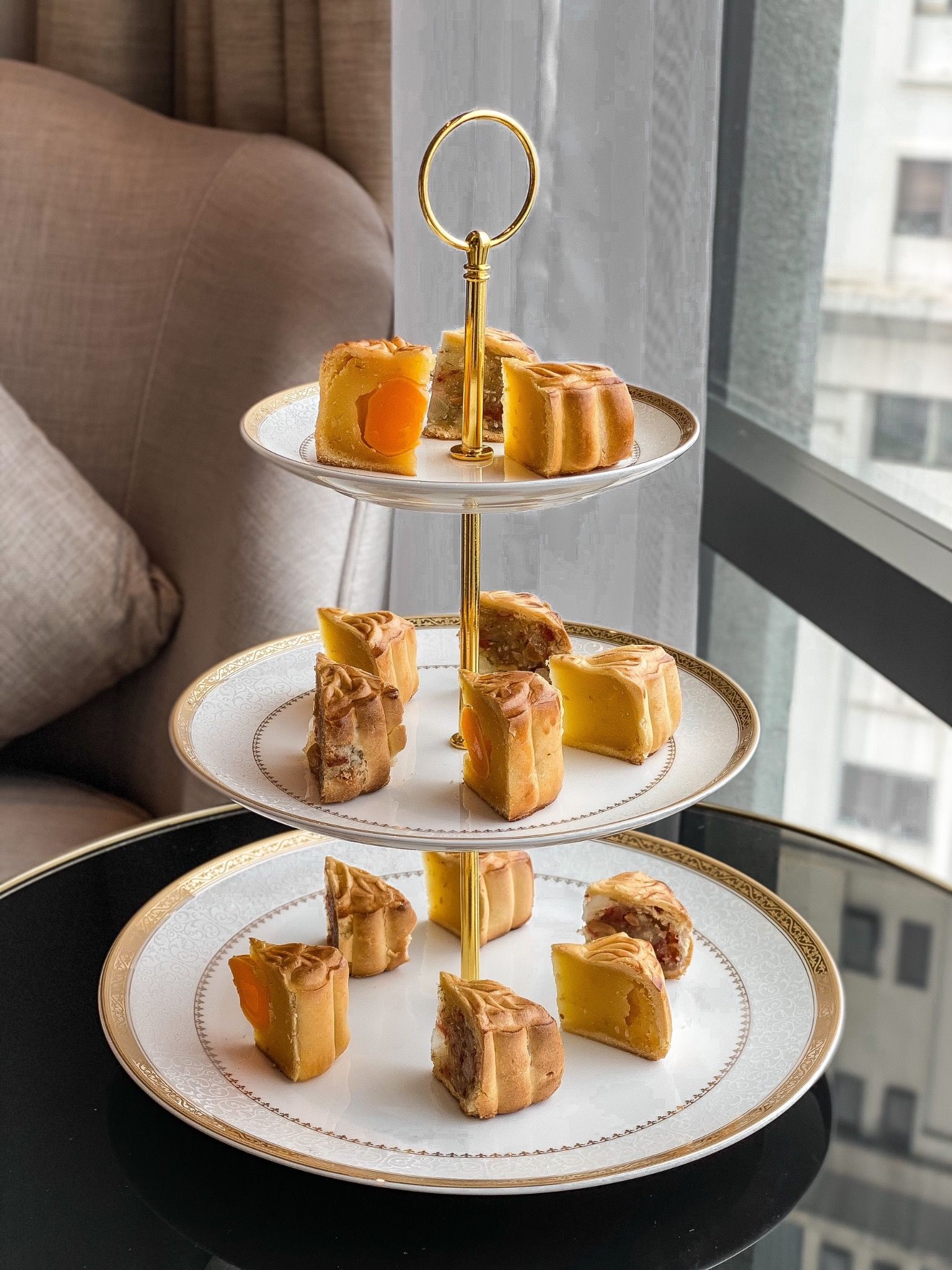 Đĩa 3 tầng Hoàng gia Anh SSJ