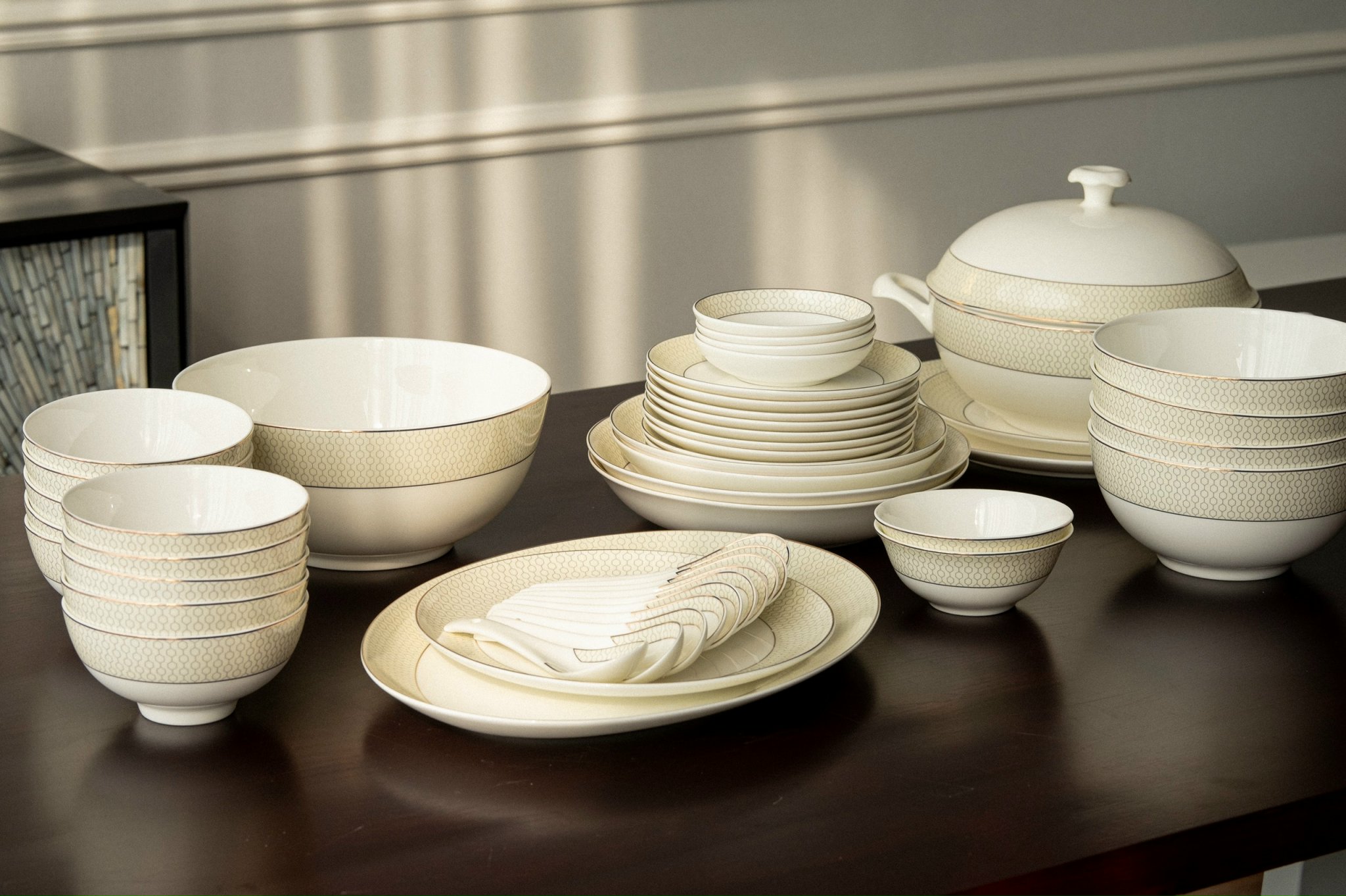 Bộ đồ ăn Aris 50sp