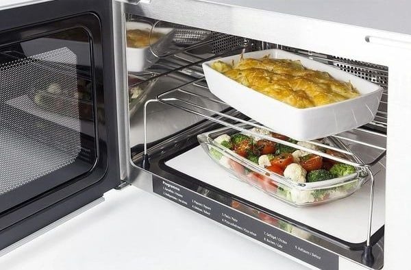 Lò vi sóng kiêm nướng 2in1 Caso MCG30 Ceramic Chef Black màu đen