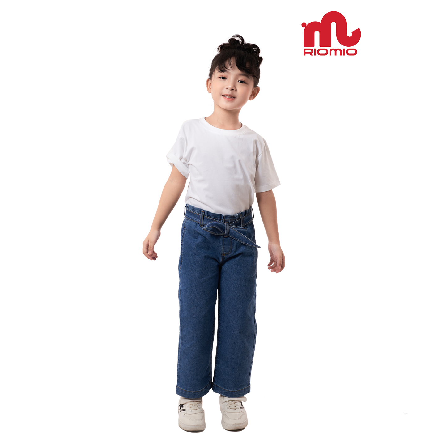 quan-jean-be-gai-di-hoc-ong-suong-rong-luna-no-cheo-riomio-ro031