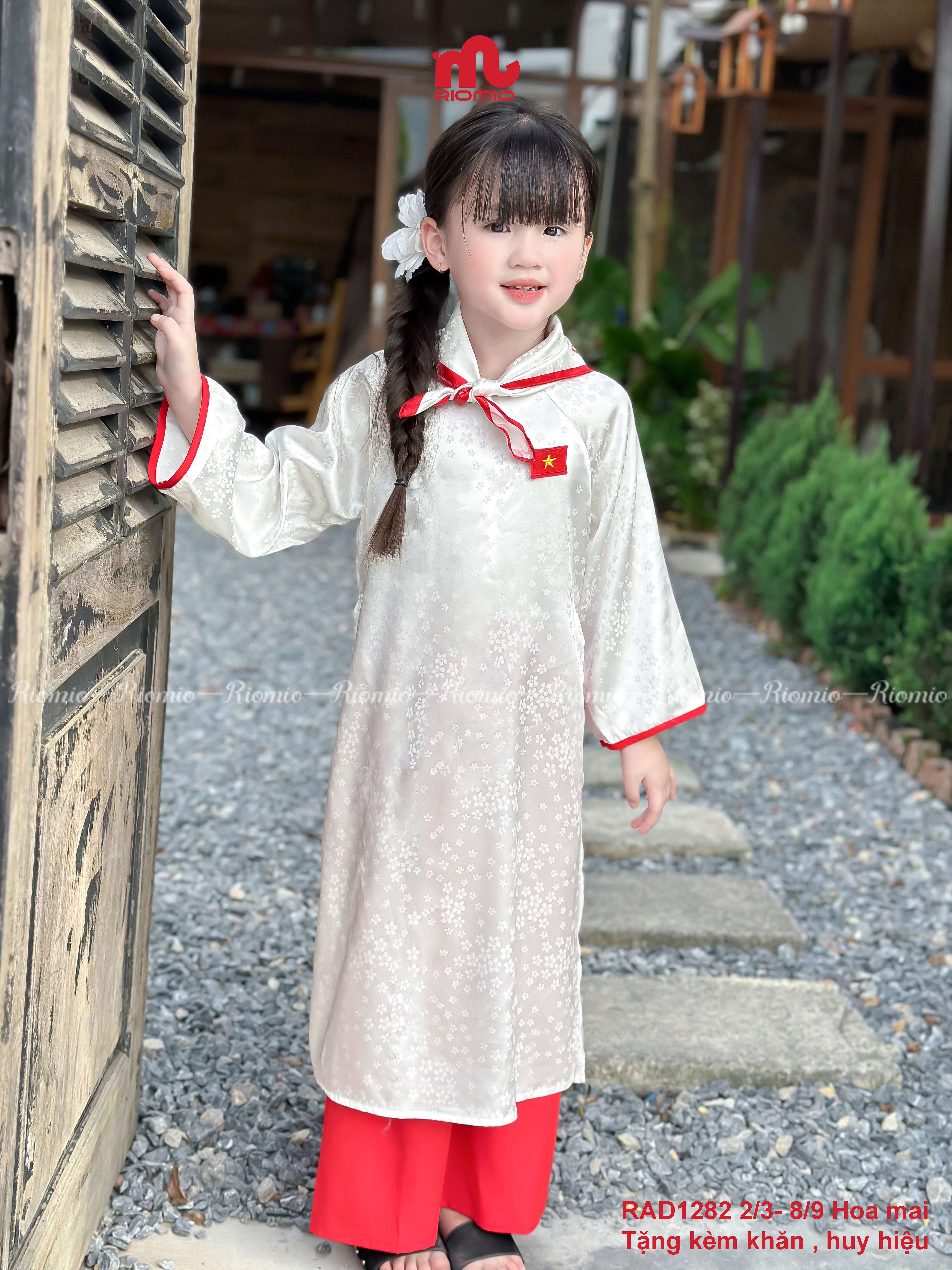 rad1282-ao-dai-be-gai-dinh-huy-hieu-kem-khan-2-3-8-9-r7-riomio