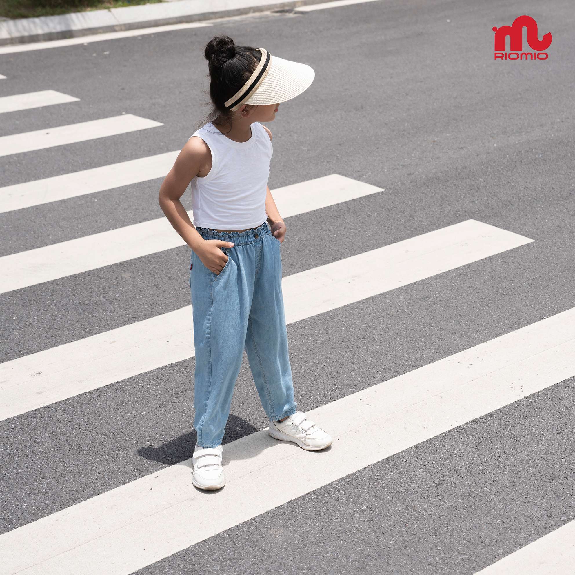 quan-jeans-dai-be-gai-di-hoc-hera-tui-ky-thuat-riomio-ro235