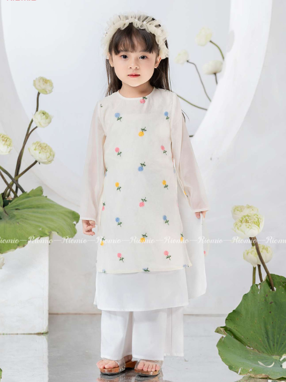 rv768-ao-dai-to-theu-be-gai-trang-nhien-3-4-10-11-r8-riomio