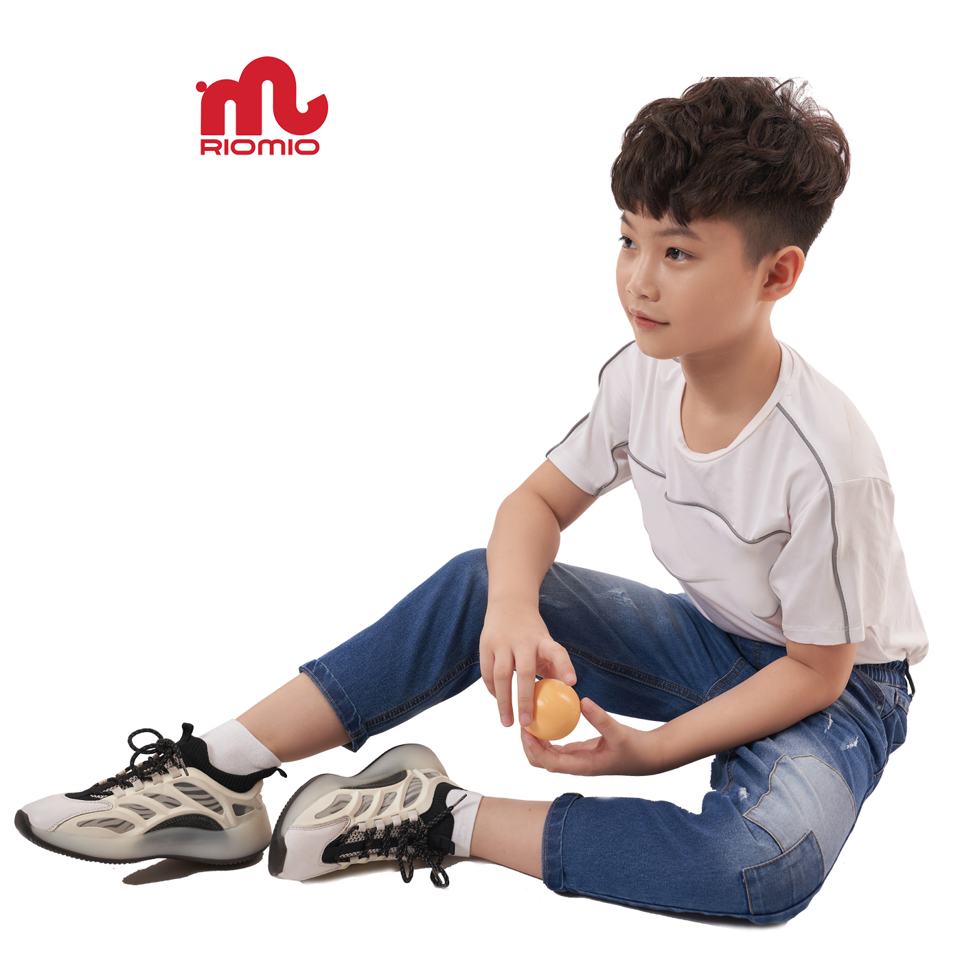 quan-jeans-be-trai-thoi-trang-louis-va-ong-riomio-rm010