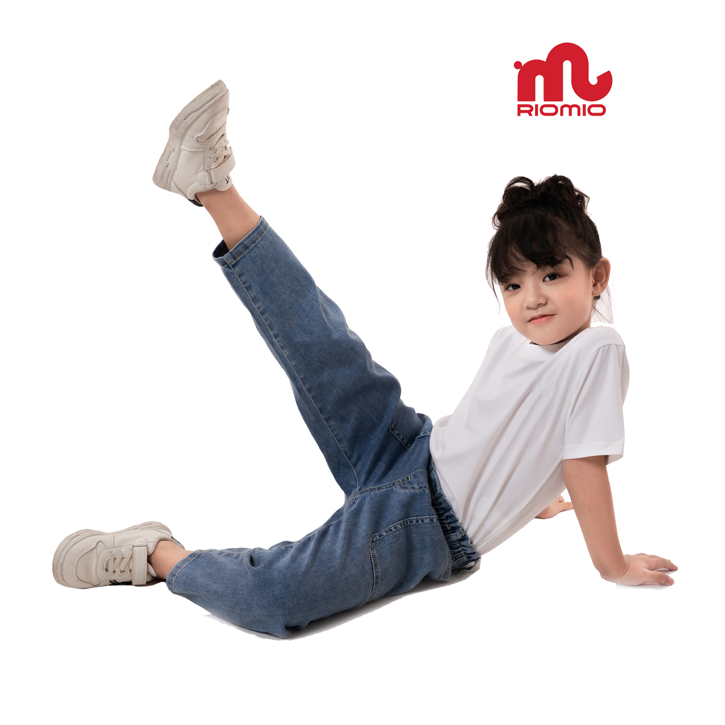 quan-jeans-be-gai-di-hoc-dang-baggy-milcah-riomio-ro011