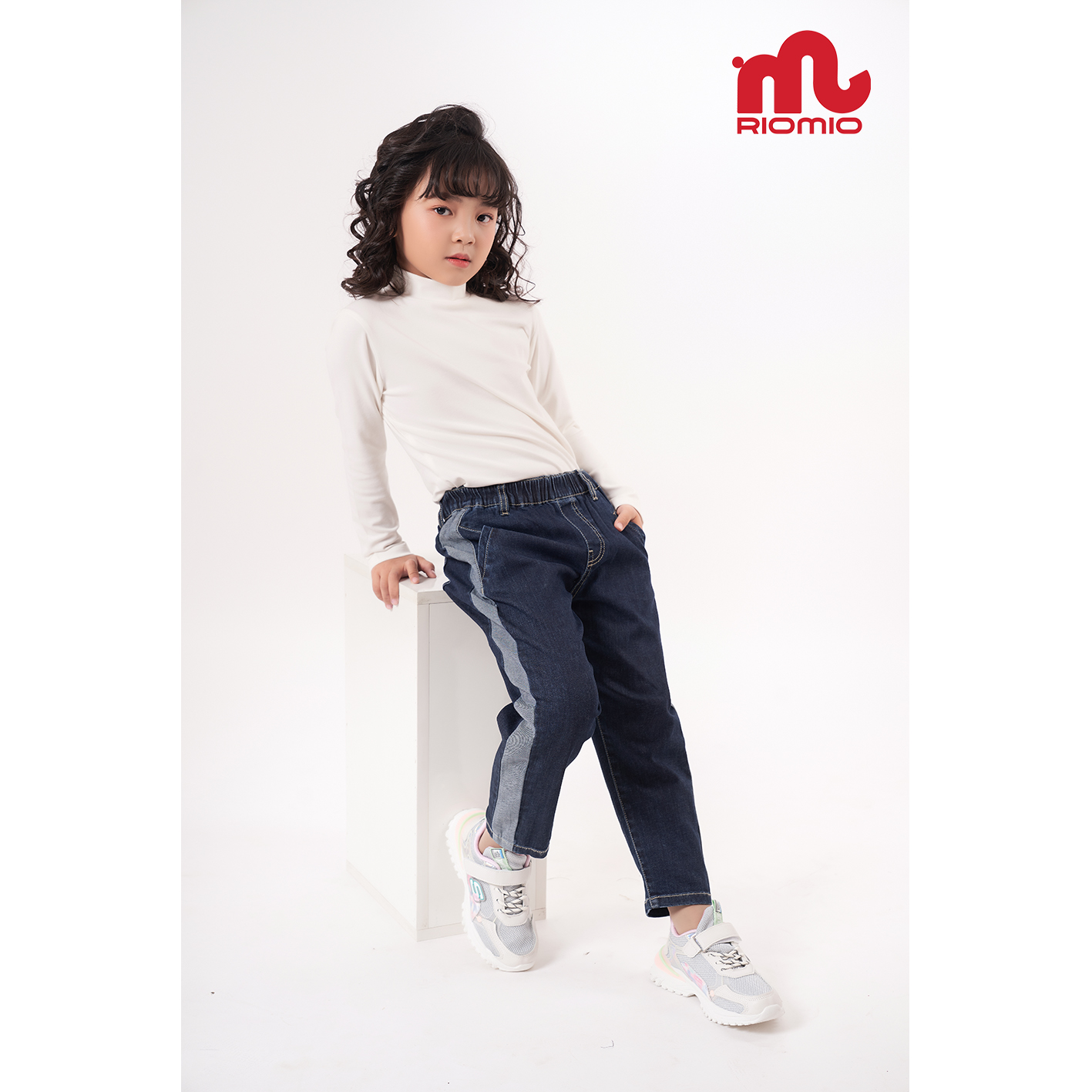 quan-jeans-be-gai-di-hoc-ella-phoi-doc-ong-riomio-ro007