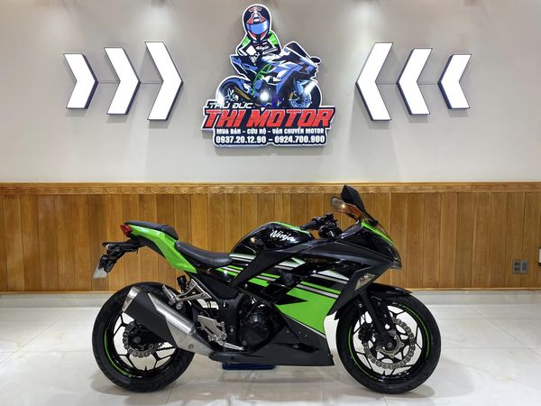 Kawasaki Ninja 300 ABS chính hãng gây sốc với giá 149 triệu Đồng