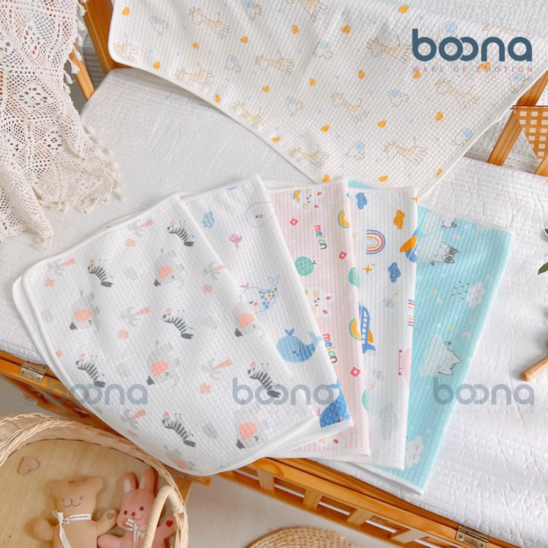 Tấm lót chống thấm chần in Boona (50x70cm)