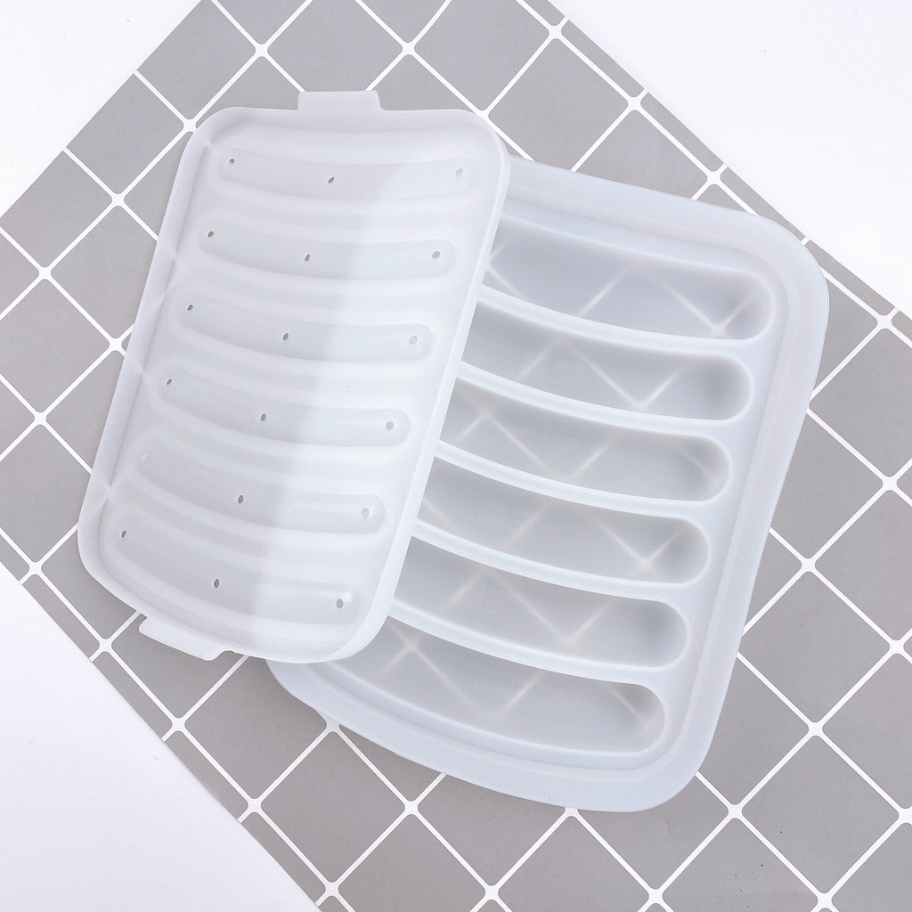 Khuôn làm xúc xích bằng silicone cho bé