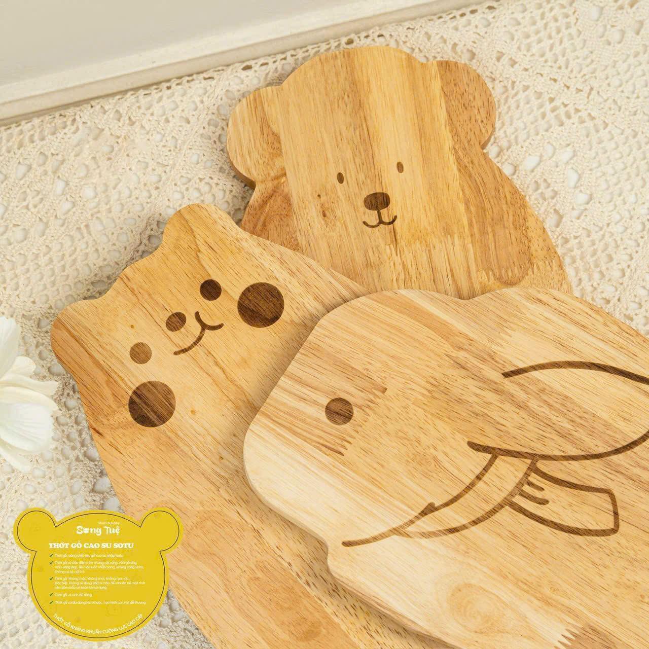 Thớt gỗ chế biến đồ ăn dặm cho bé Song Tuệ