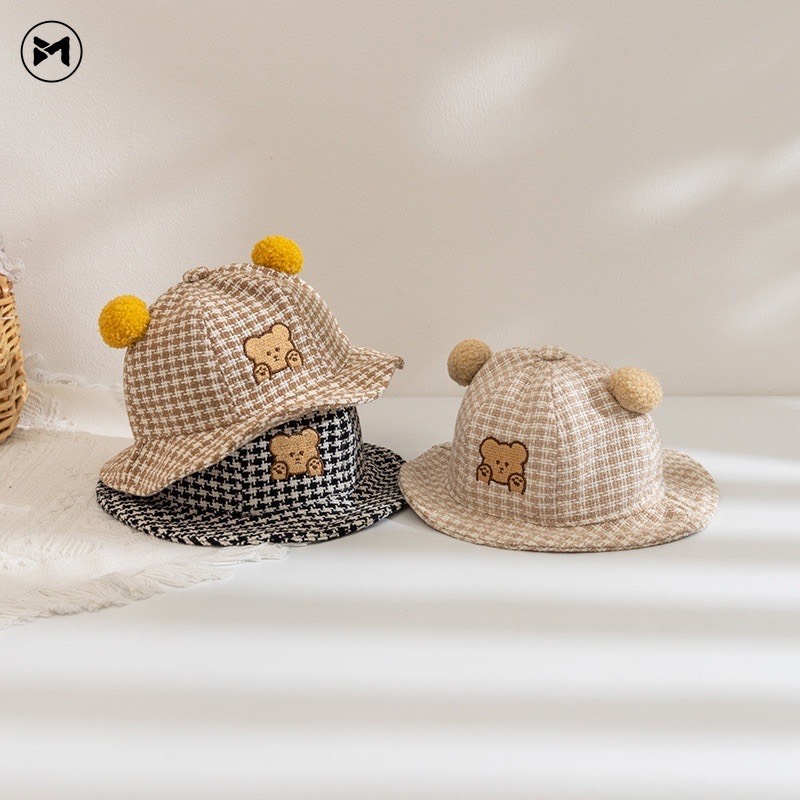 Mũ bo kẻ caro cho bé