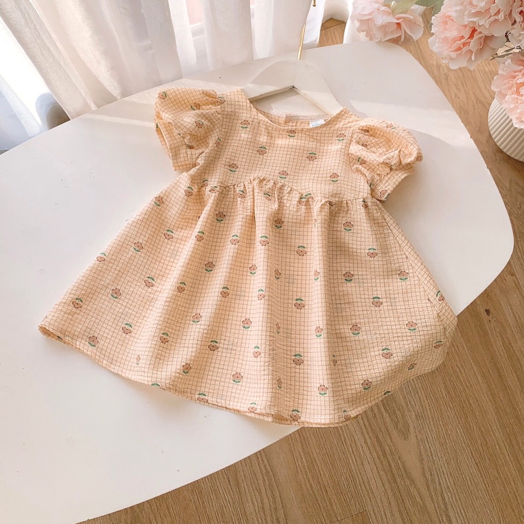 Đầm eo cong xốp nhăn kem Op Kids