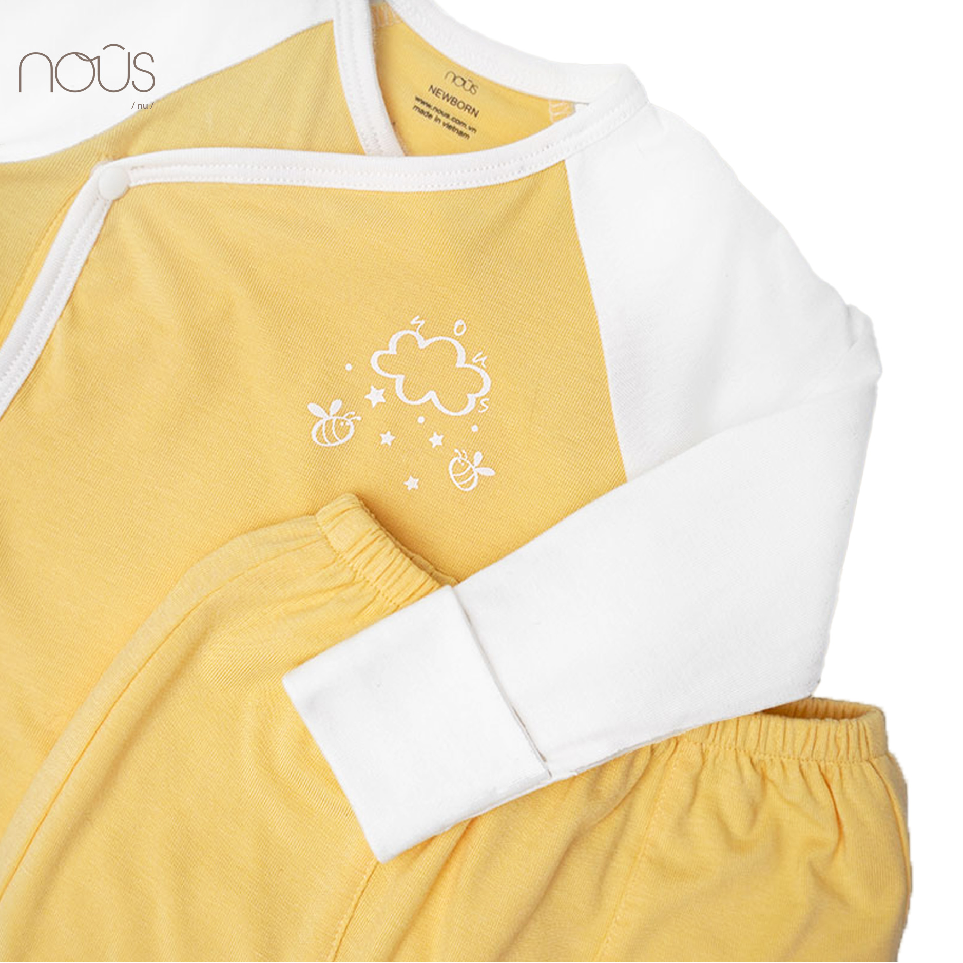 Bộ cài lệch vàng hình ong và mây size Newborn (dành cho bé sơ sinh dưới 3.8Kg)