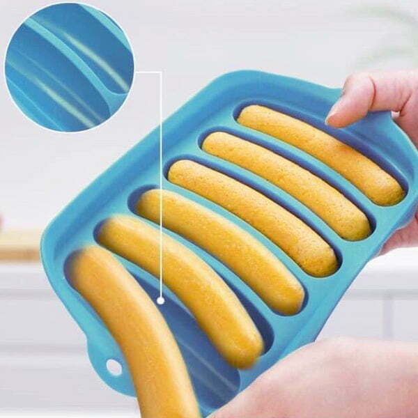 Khuôn làm xúc xích bằng silicone cho bé